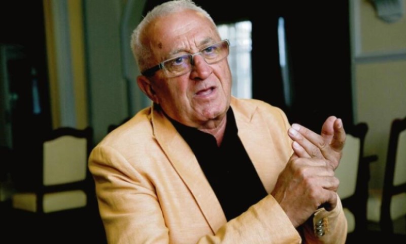 “Bacio” se na posao: Era Ojdanić pokrenuo novi biznis