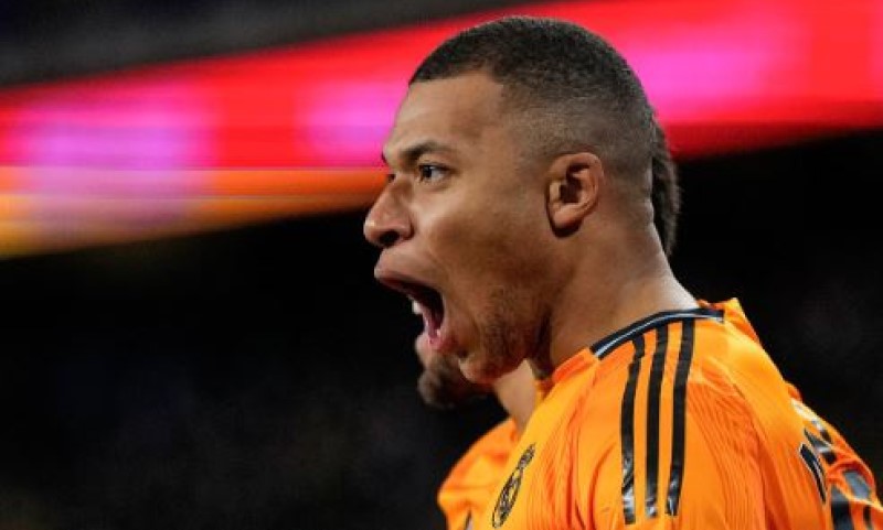 Mbape tužio PSŽ i tražio im 55 miliona evra: Klub uzvratio dupli udarac