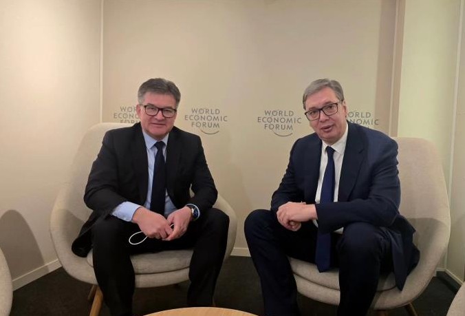 Sastanak u Davosu: Vučić sa Lajčakom o budućnosti dijaloga Beograda i Prištine