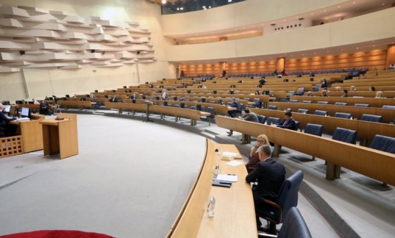 Bahato ponašanje: Magazinović, Ćudić i Borenović potrošili više od 150.000 KM za službena putovanja