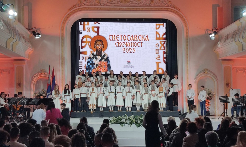 Nagrađen trud i rad: Najuspješnijim banjalučkim učenicima uručene Svetosavske nagrade FOTO