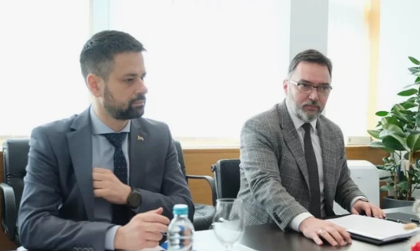 Zakazan hitna sjednica Doma naroda: Raspravljaće se o smjeni Košarca, Amidžića i Špirića