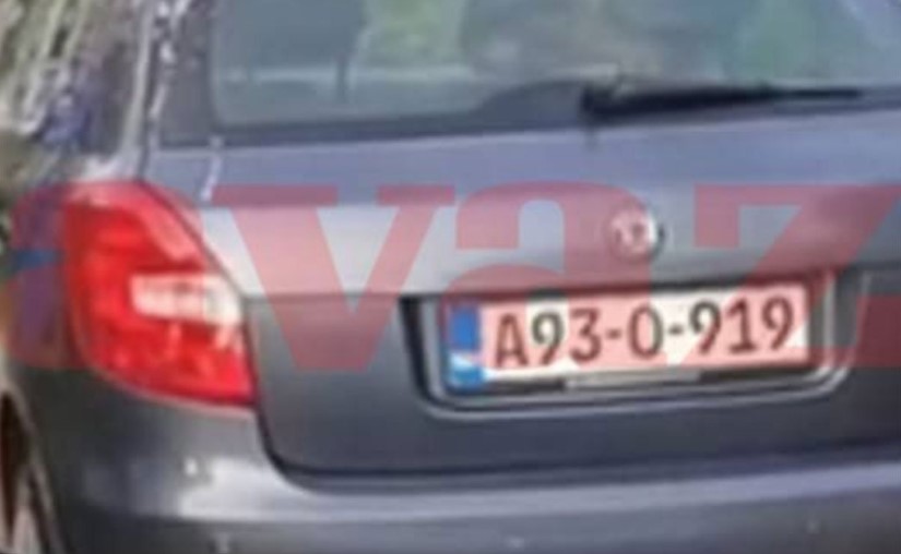 Dobro upamtite ove registarske oznake! Ovo je automobil kojim je Emir pobjegao