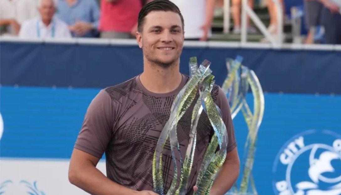 Srpski trijumf u Americi: Kecmanović osvojio ATP titulu u Delrej Biču