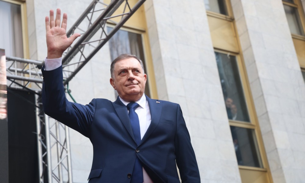 Dodik na mitingu podrške u Banjaluci: Kada nekad ne budem predsjednik samo želim da me ne psujete za izdaju FOTO/VIDEO