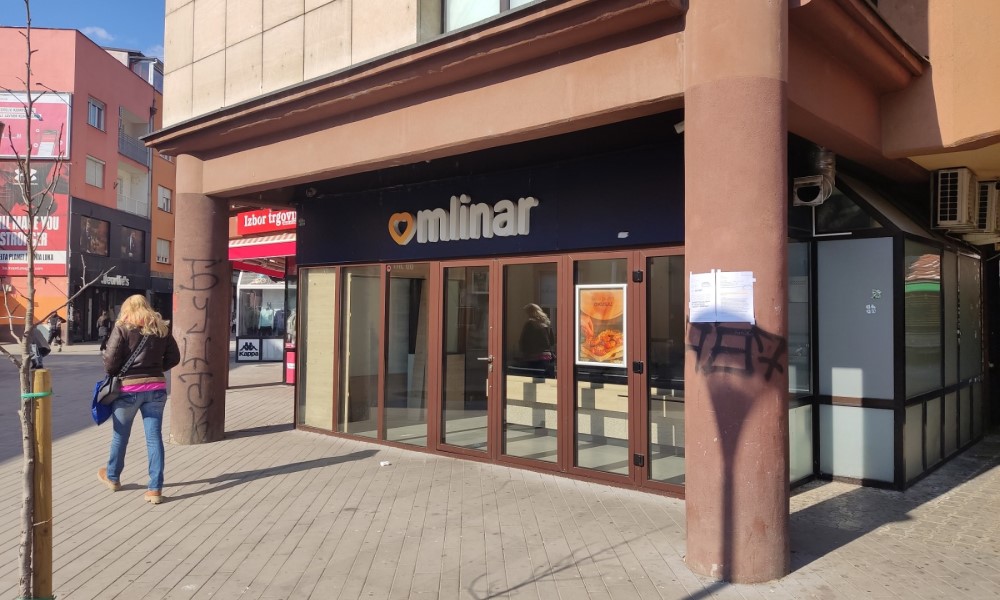 Još jedan prazan izlog u centru Banjaluke: Zatvorena poznata pekara FOTO/VIDEO