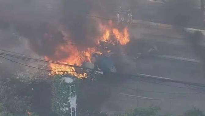 Drama u Brazilu: Avion se sudario sa autobusom i zapalio se VIDEO