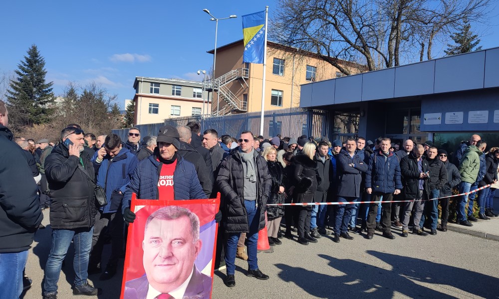 Predsjednik Srpske neće u Sarajevo: Danas izricanje presude Dodiku i Lukiću