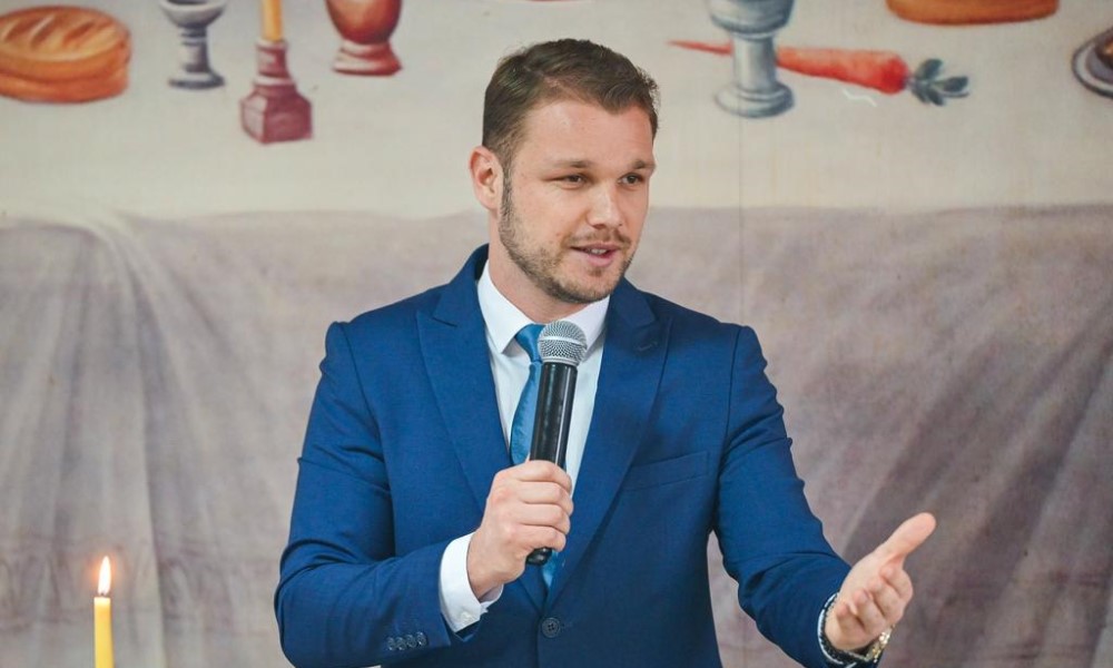 Stanivuković poručio da institucije treba poštovati: Nije dobro što se sudi predsjedniku Srpske