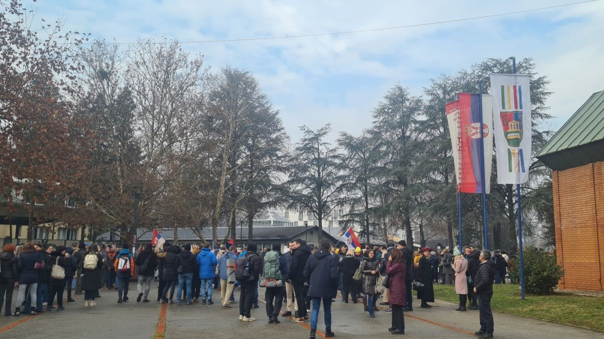 Marš studenata ka Kragujevcu: Treća etapa kreće od Aranđelovca i Ćićevca VIDEO