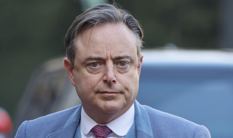 Belgijski premijer pozvao na naoružanje: Evropa mora da se odupre Trampu