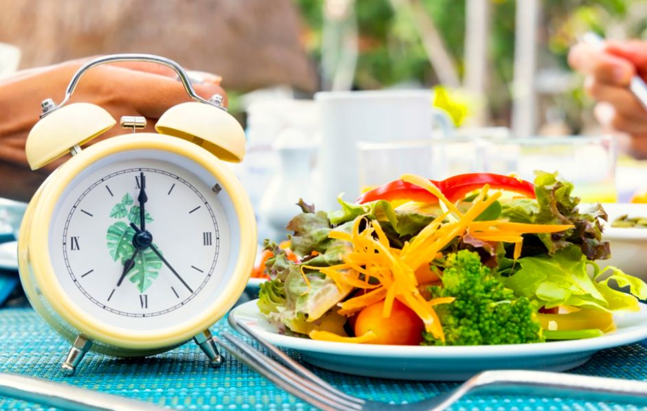 Vaš biološki sat može biti krivac za višak kilograma: Kada jedete je bitnije nego šta jedete