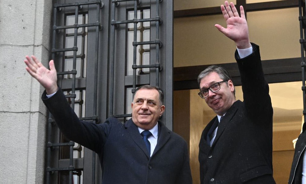 Na poziv Dodika: Vučić večeras stiže u Banjaluku