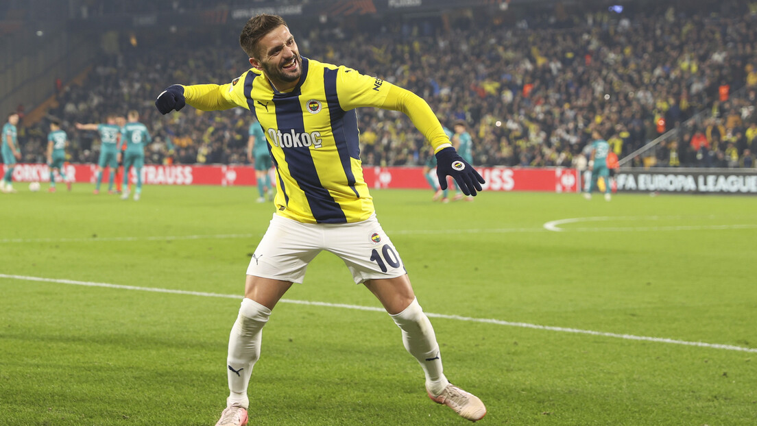 Fener na srpski pogon: Fenerbahče na svom terenu “pregazio” Anderleht