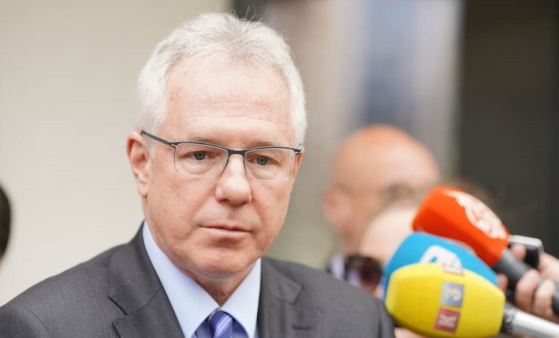 Bivši američki ambasador: Marfi napustio BiH VIDEO
