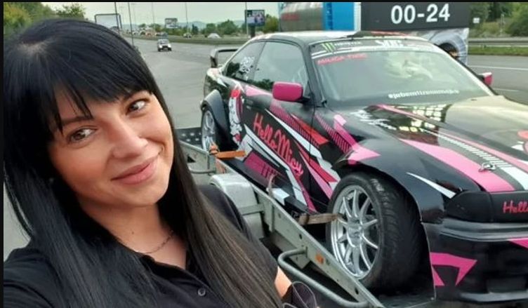 Poznata kao DRIFT vozač! Uhapšena i ćerka Dragana Tikića: Osumnjičena za pomaganje u poreskim prevarama