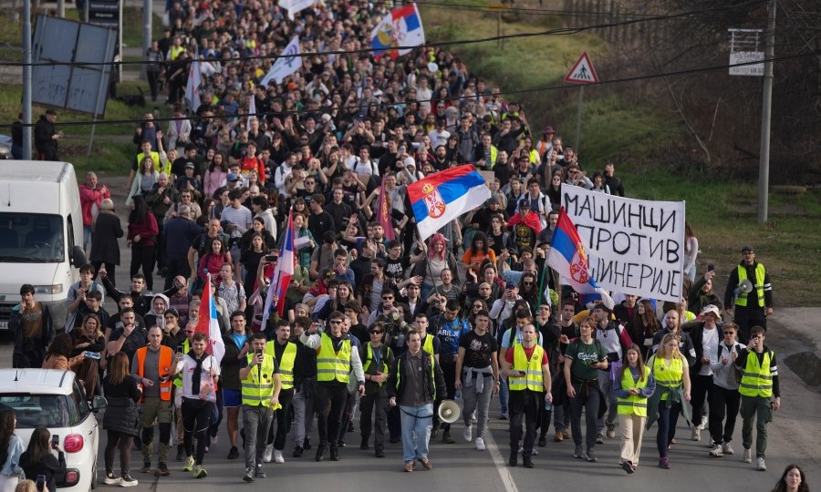Putin podržao Vučića: Oni koji guraju omladinu na ulice žele da srpski narod ponovo strada