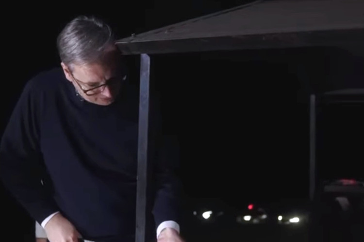 Vučić otišao na pitu kod Dodika: Hvala predsjedniku Srpske na gostoprimstvu VIDEO