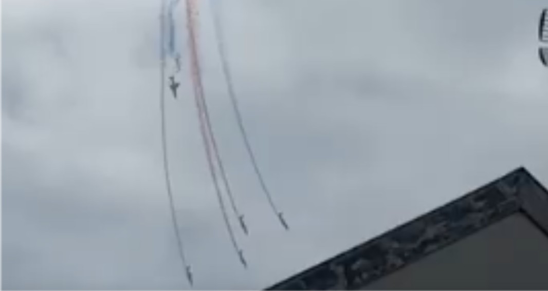 Očevici otkrili jezive detalje: Sudar vojnih aviona u Francuskoj FOTO/VIDEO