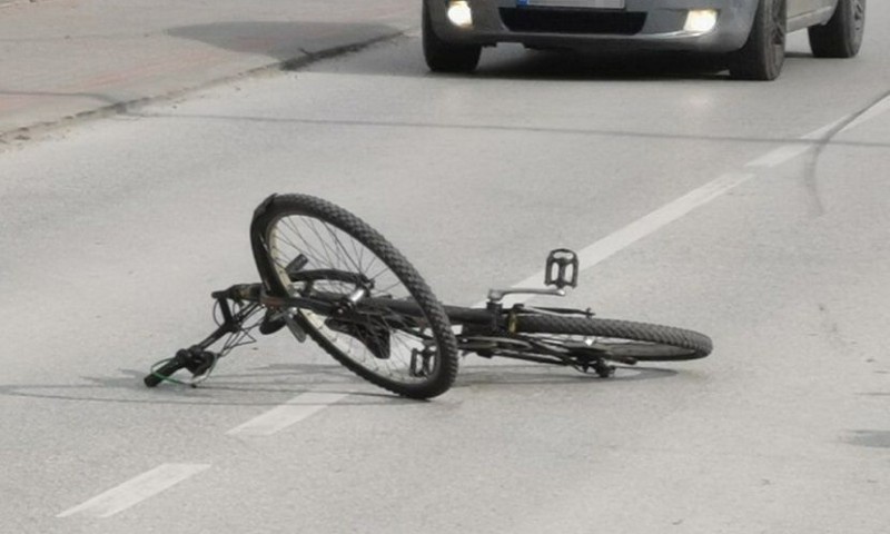 Dvotočkašom udario u automobil: Biciklista iz BiH teško povrijeđen u Njemačkoj