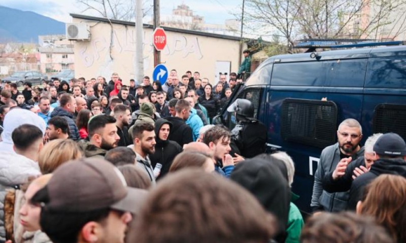 Ugašeni mladi životi: Pritvor za 24 osobe zbog požara u diskoteci smrti
