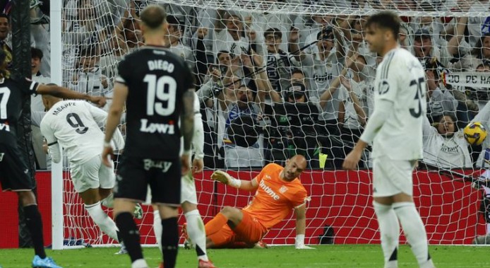 Sumnjiva igra: Nastasić na udaru navijača španskog kluba VIDEO