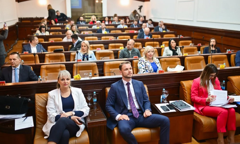 Zbog smeća na vanrednu sjednicu: Evo šta “Dep-ot” traži od odbornika