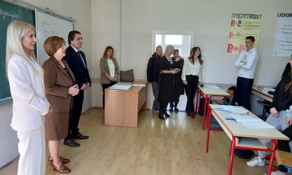 Testna faza završena! Stojičić: Od iduće školske godine e-upis u srednje škole