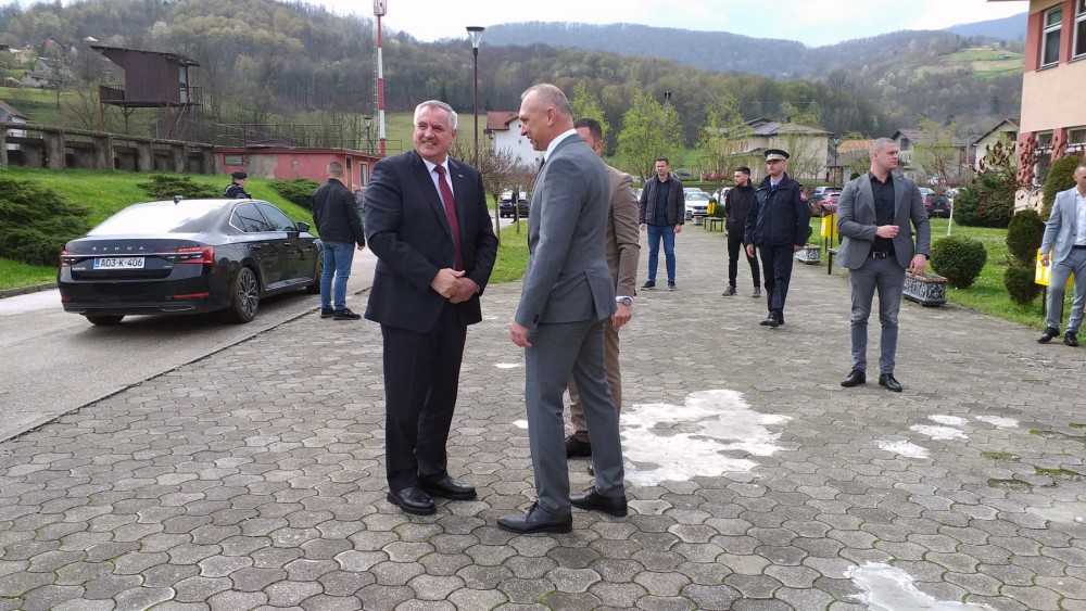 Obilježavanje Dana opštine: Višković poručio da će Vlada nastaviti da pomaže Miliće