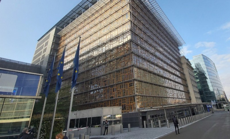 “Ne dolazi u obzir”! Konakoviću poručili da EUFOR neće sprovoditi Dodika, niti bilo koga drugog