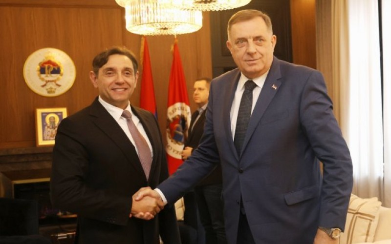 Vulin reagovao: Neće biti dozvoljeno privođenje Dodika, Viškovića i Stevandića