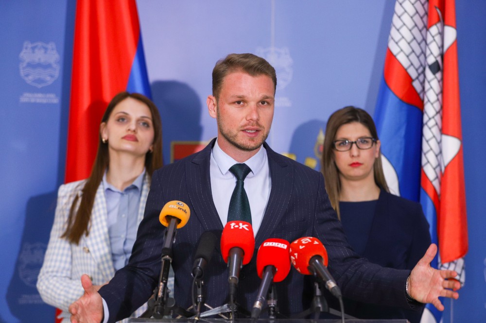 Stanivuković poručio da je SNSD potpuno oćoravio: Građani sve vide