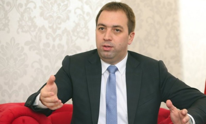 Selak odlučio da se povuče: Neću da učestvujem u političkim igrama koje ugrožavaju stabilnost