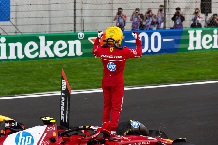 Hamilton i Ferari ispisali istoriju u Formuli 1
