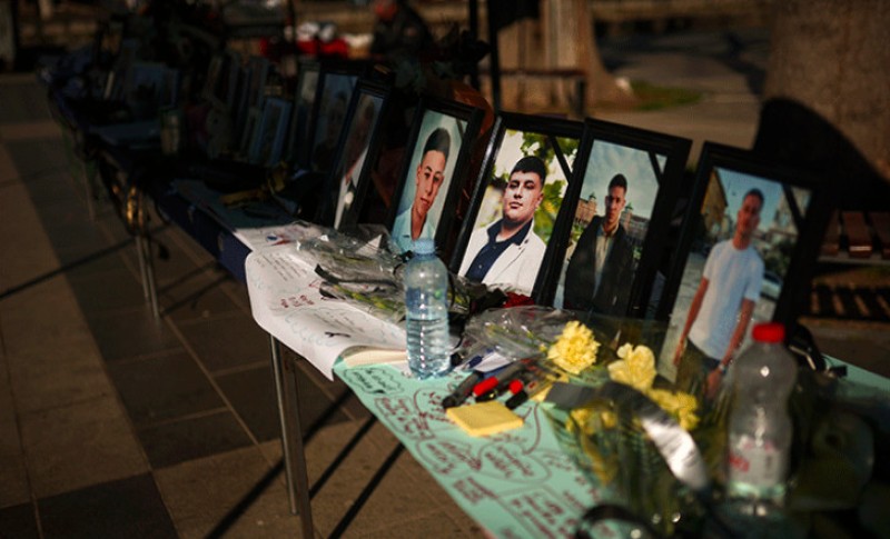 Neutješni roditelji u sudnici: Počelo suđenje za požar u Kočanima VIDEO