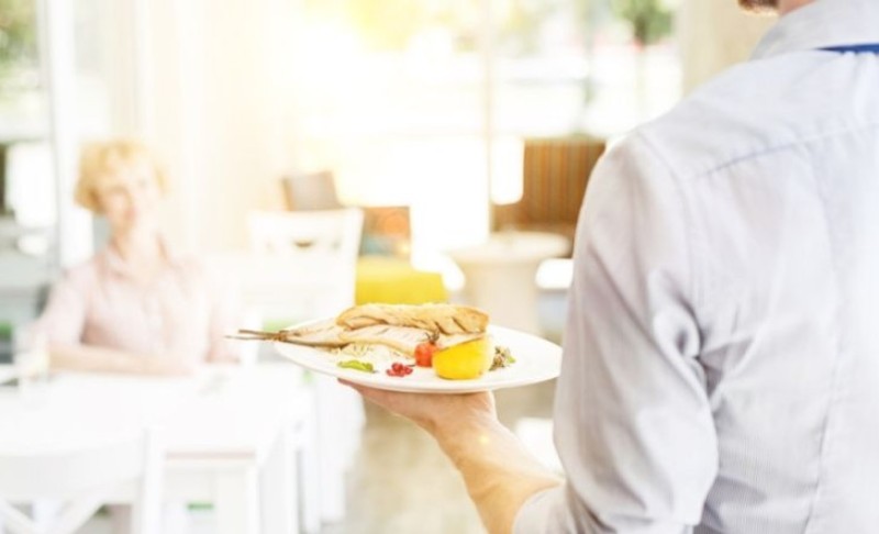 Par završio u bolnici zbog salmonele: “Ako idete Sitoniju, pazite se”