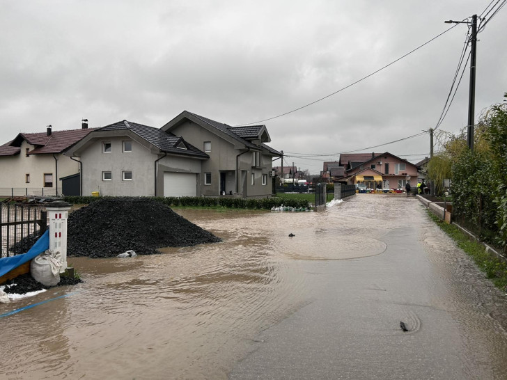 Teška situacija: Gradska uprava Laktaši pozvala radno sposobno stanovništvo u pomoć!