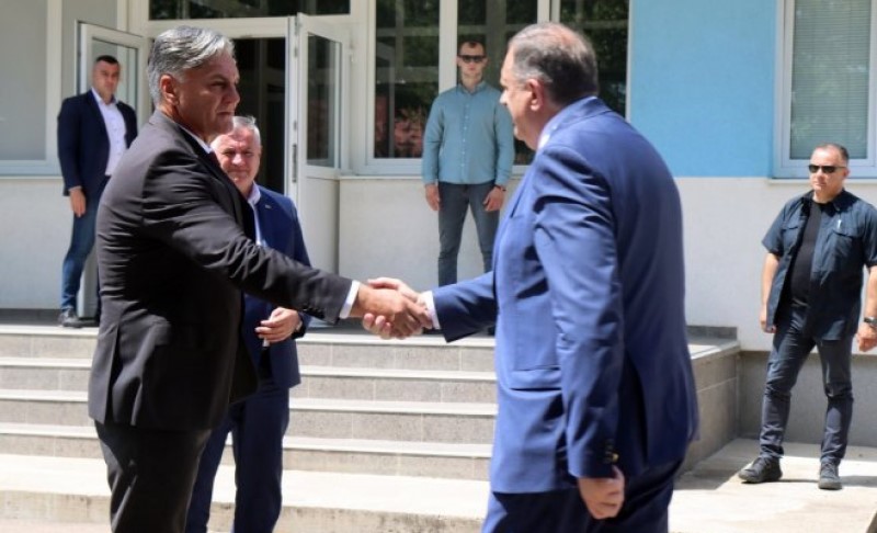 Sastanak u Banjaluci: Predsjednik Dodik sutra sa predstavnicima MUP-a Republike Srpske
