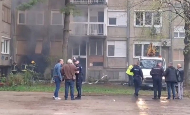 Povrijeđen i jedan vatrogasac! Detalji stravičnog požara u kojem je stradao muškarac