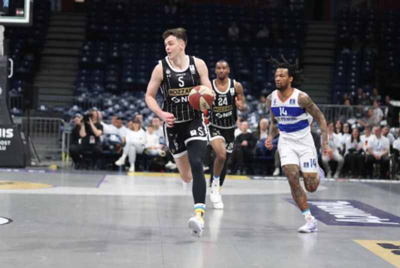 Partizan se preznojio za pobjedu protiv Mornara