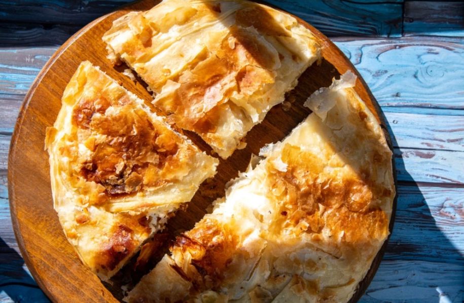 Grbava pita možda nema lijepo ime, ali ukusom će vas očarati: Idealna i za one koji poste