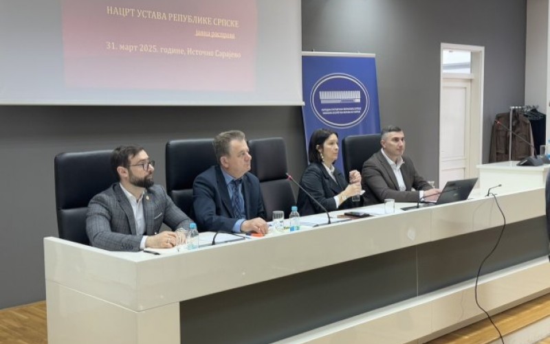 U Istočnom Sarajevu javna rasprava o Nacrtu ustava Srpske! Popović: Regulisati pitanja od značaja za budućnost