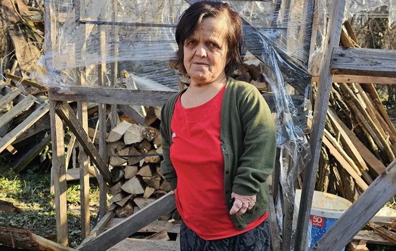 Pokrenuta akcija! Ruža iz Laktaša ostala bez drva, treba joj naša pomoć