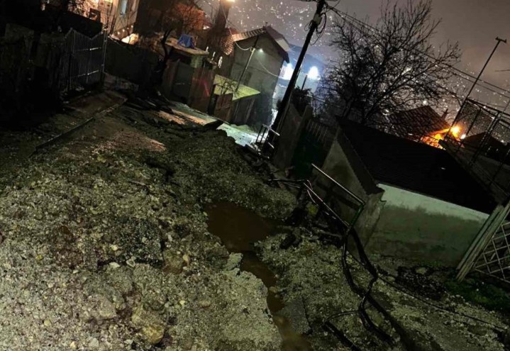 Dramatično u Sarajevu: Bujica nosi sve pred sobom