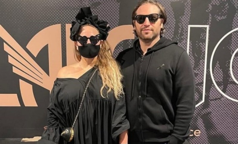 Prije 11 mjeseci u tajnosti dobili dijete: Slavna pjevačica razvodi se nakon dvije godine braka