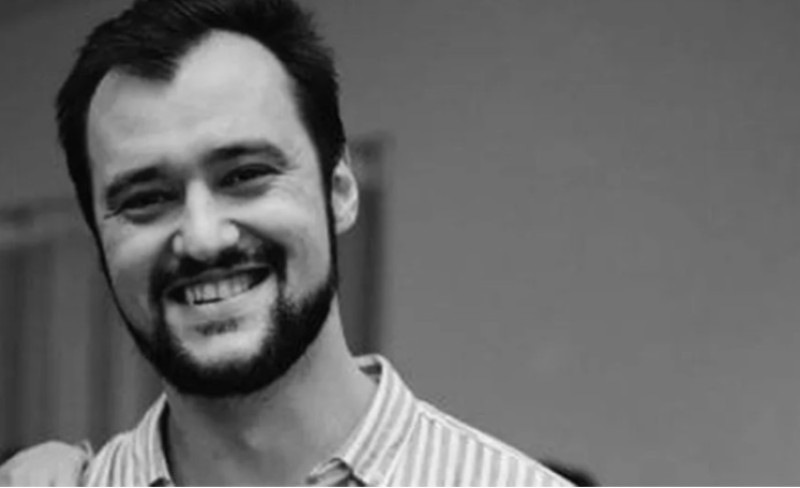 Izgubio kontrolu nad vozilom i udario u stub mosta: Ovo je Srđan – nastradali srpski plesač