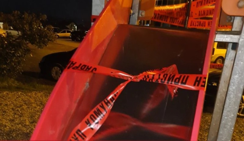 Uznemirujući slučaj u Banjaluci: Dječak zbog neispravnog tobogana ostao bez prsta