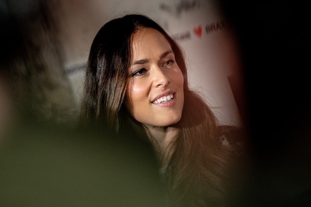 Gola ramena i Roleks: Ana Ivanović ponovo napravila pometnju na društvenim mrežama FOTO