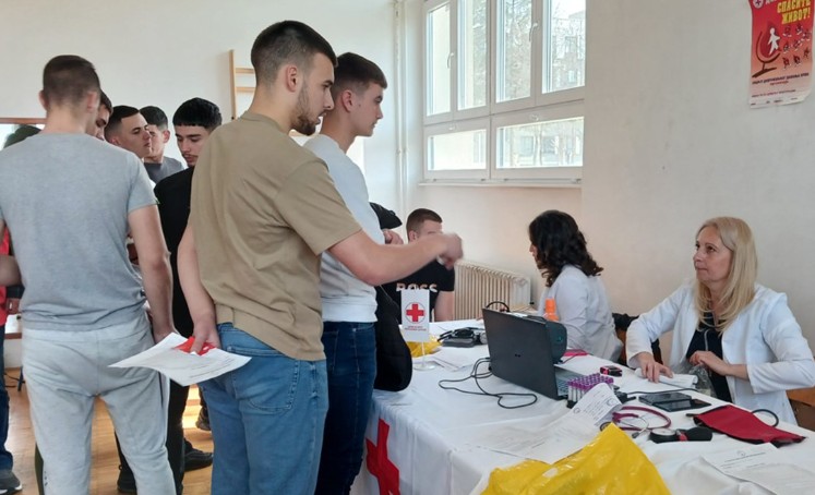 Humanost na djelu: Krv dalo 150 srednjoškolaca završnih razreda