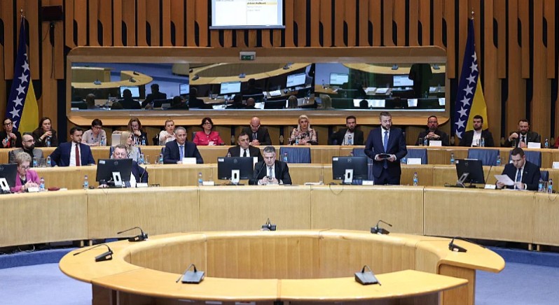 Luksuz na račun građana: Evo koliko će koštati hotelski smještaj poslanika